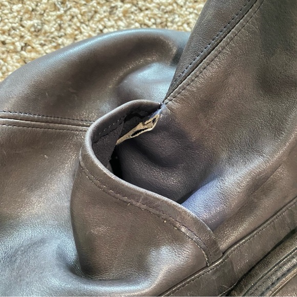 Two (2) Vintage Coach Leather Bags - Picture 14 of 14